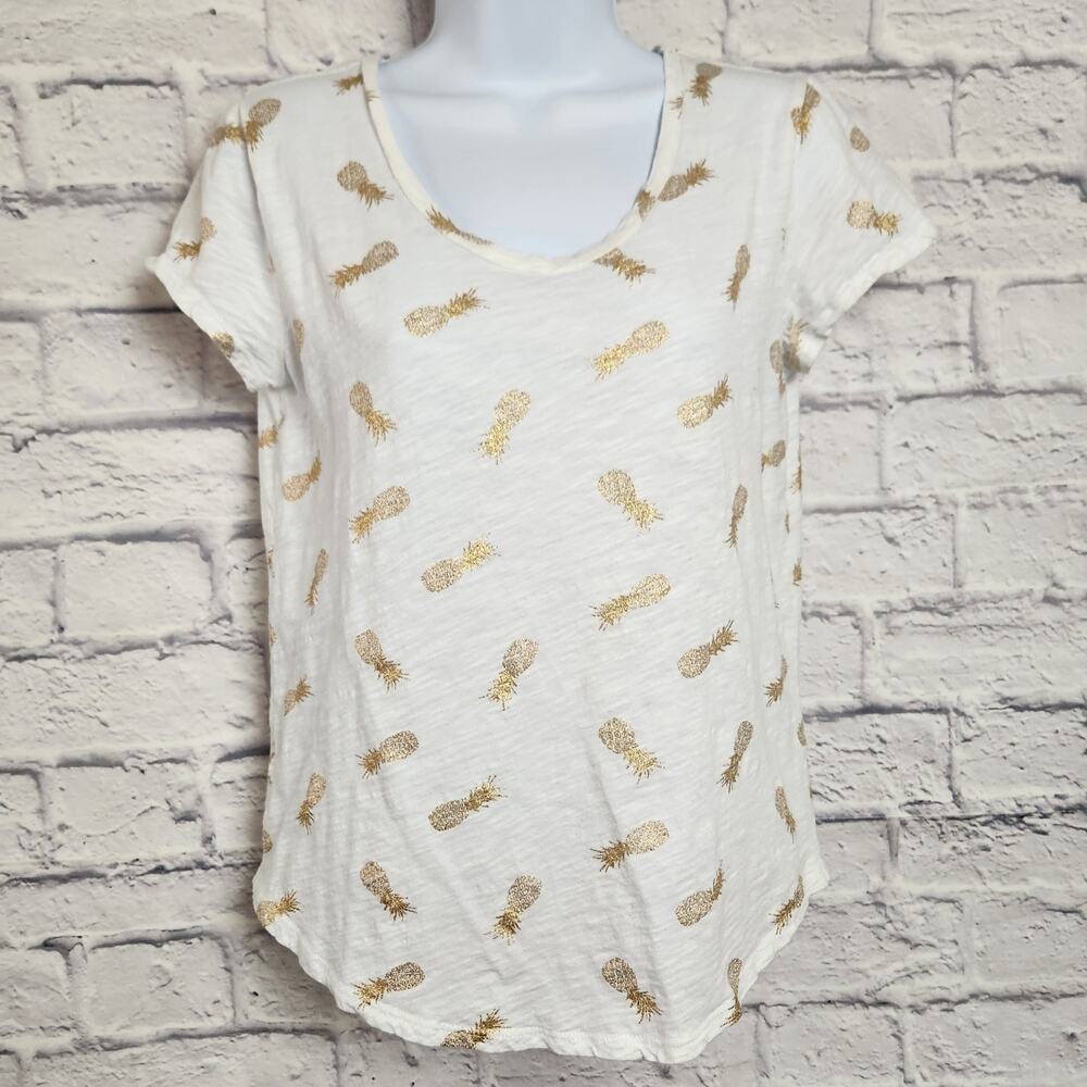 🌼Loft Top Womens Size XS Gold Pineapple White T Shirt